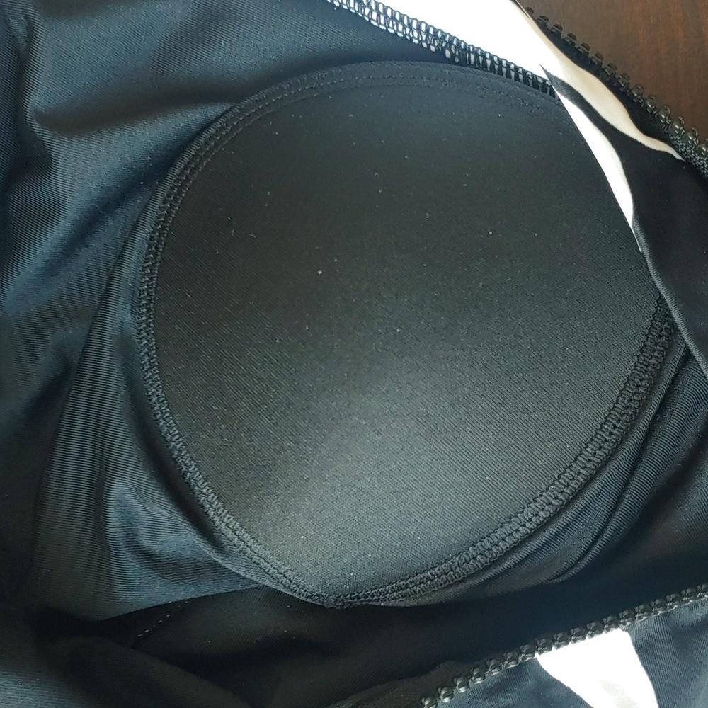 Cupshe One Piece Bathing Suit - Picture 7 of 10